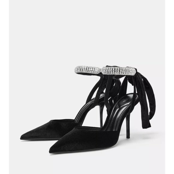 SPARKLY SLINGBACK HEELS